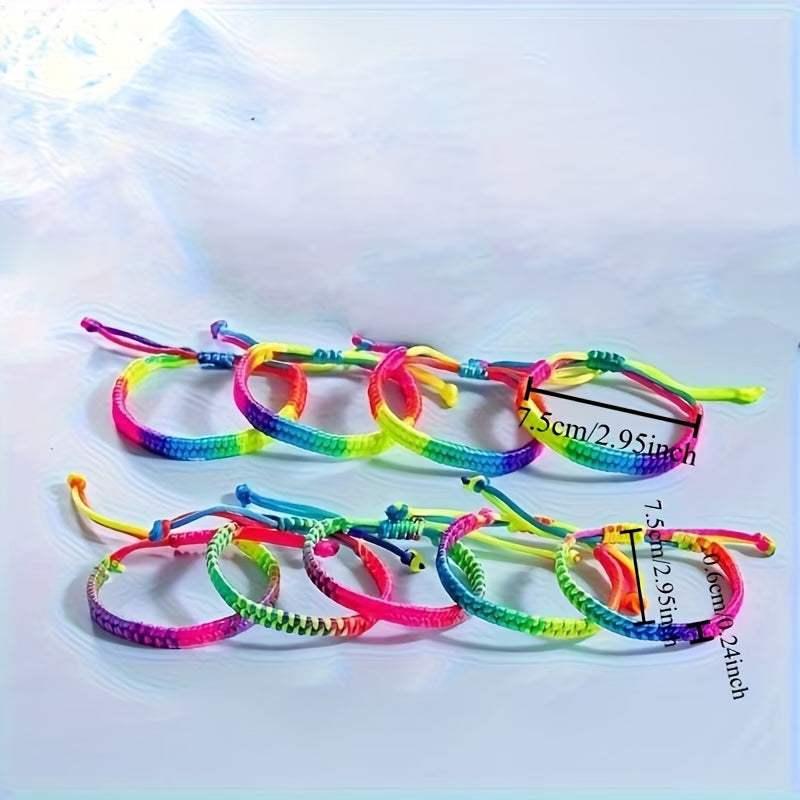 Lot de 30 bracelets modernes tissés