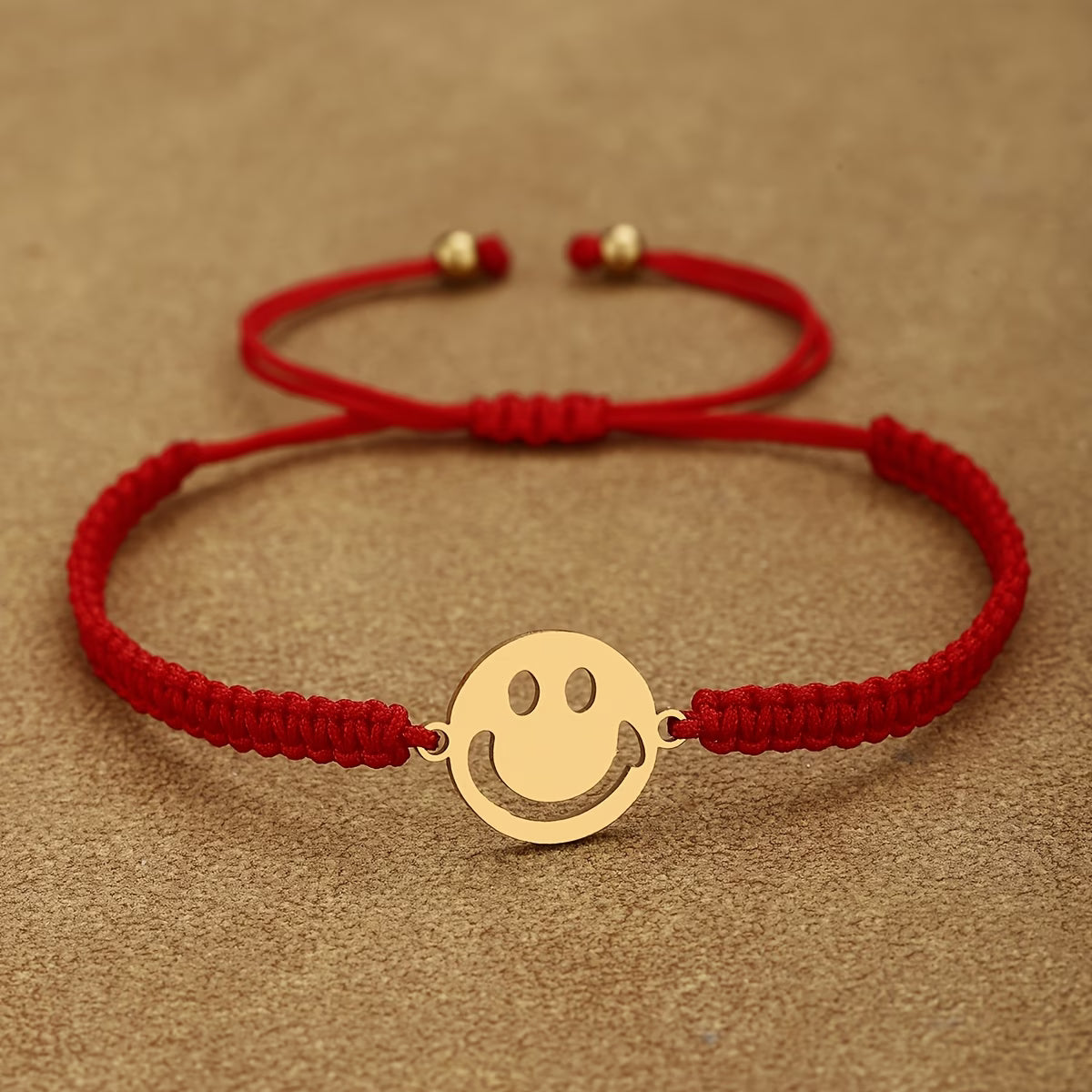 Un bracelet de visage élégant