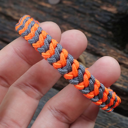 Bracelet tissage contrasté